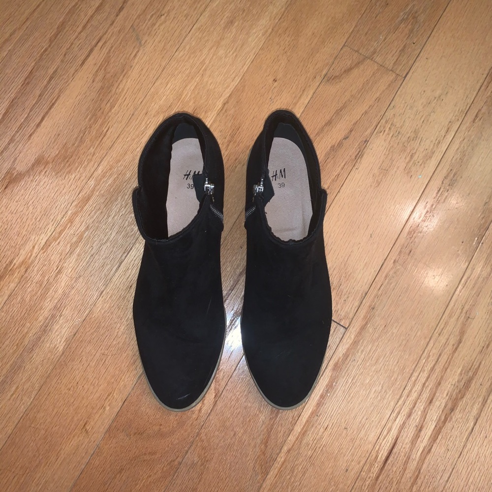 H&M black booties